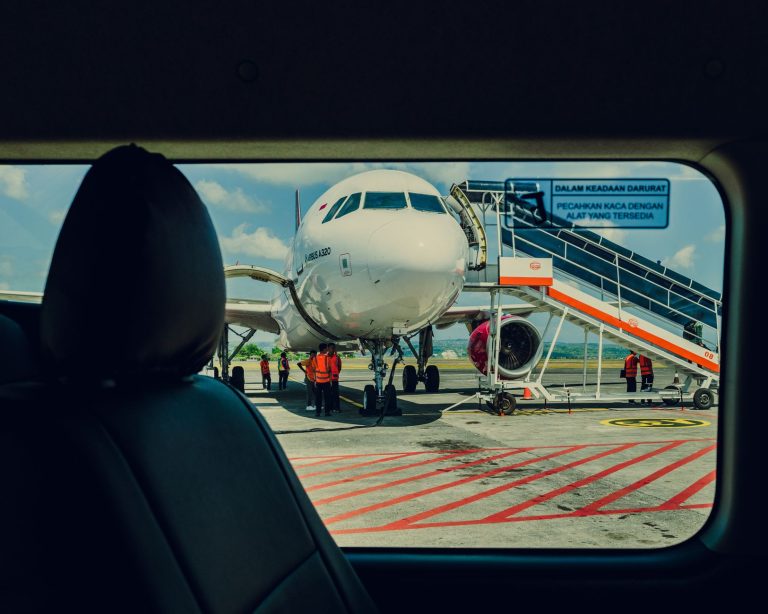 Indonesia airports reopen