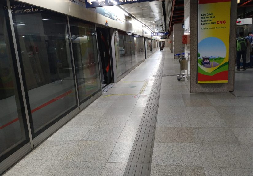 Delhi airport metro
